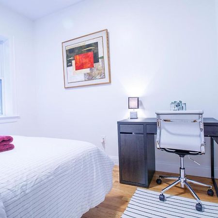 Ferienwohnung 3Bd 1,5Bth Spacious Apt In Mission Hill Boston Exterior foto
