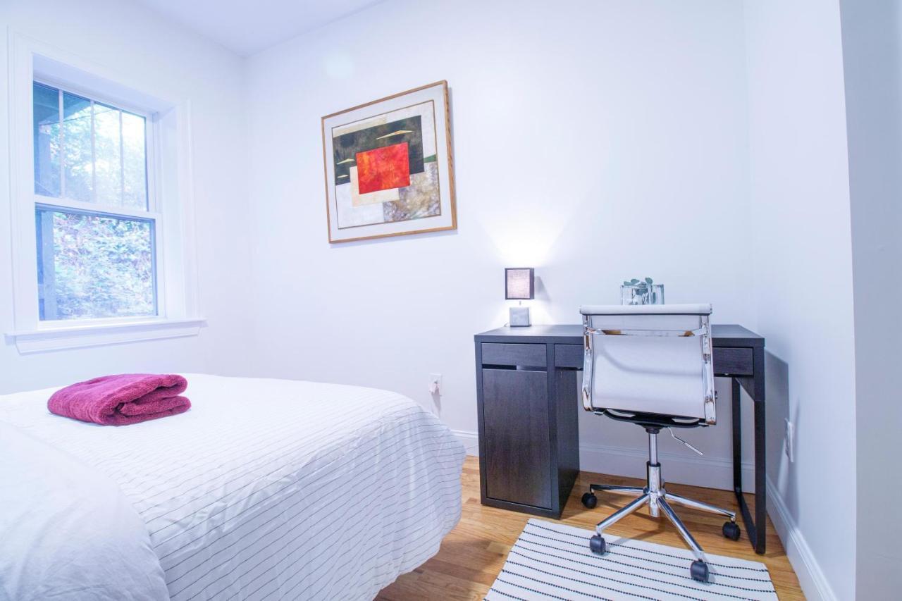 Ferienwohnung 3Bd 1,5Bth Spacious Apt In Mission Hill Boston Exterior foto